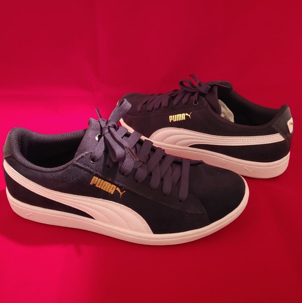 Puma Dark blue softfoam sneakers Sz 8